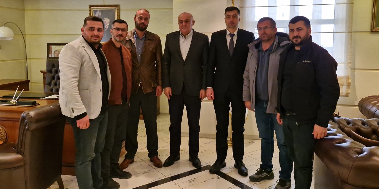 Başkan adayı Tekin'den Konya'da ziyaretler