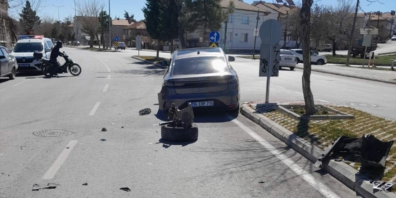 Konya'daki trafik kazasında 2 kişi yaralandı