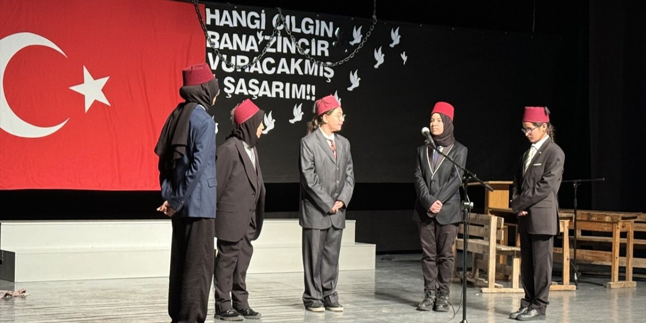 Milli Şair Mehmet Akif, Konya'da anıldı