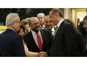 Başbakan Erdoğan, Brüksel’deki Temaslarına Ap’de Devam Ediyor