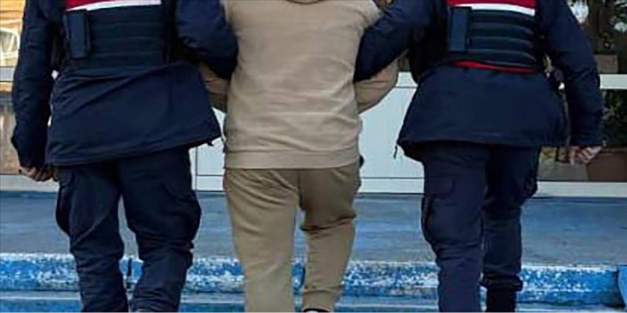 Kırmızı bültenle aranan 18, ulusal seviyede aranan 27 suçlu Türkiye'ye getirildi