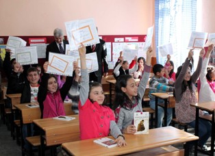 478 bin öğrenciye karne