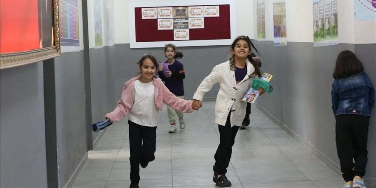 Ara tatil bitti! Pazartesi dersbaşı yapılacak