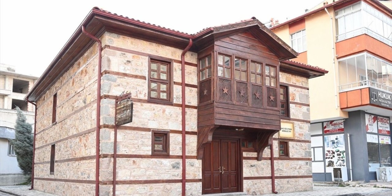 Seydişehir'de emekliler lokali yeni yerinde