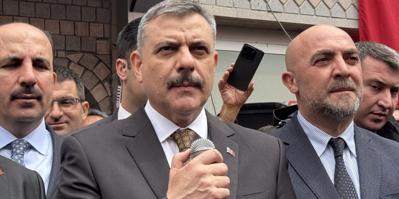 İçişleri Bakanı Çiftçi, Konya'da ziyaretlerde bulundu