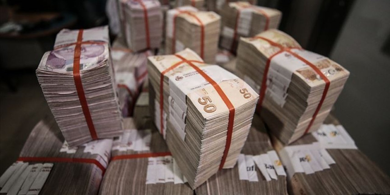 DEAŞ ve El Kaide bağlantılı 3 kişinin mal varlıkları donduruldu