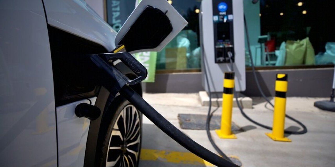 Elektrikli araçlar üstünlüğü ele geçiriyor