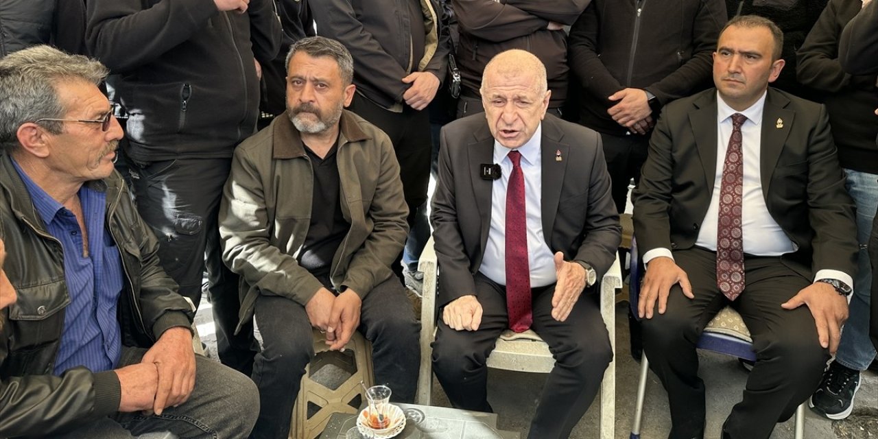 Özdağ, Konya'da kamyon şoförlerinin sorunlarını dinledi