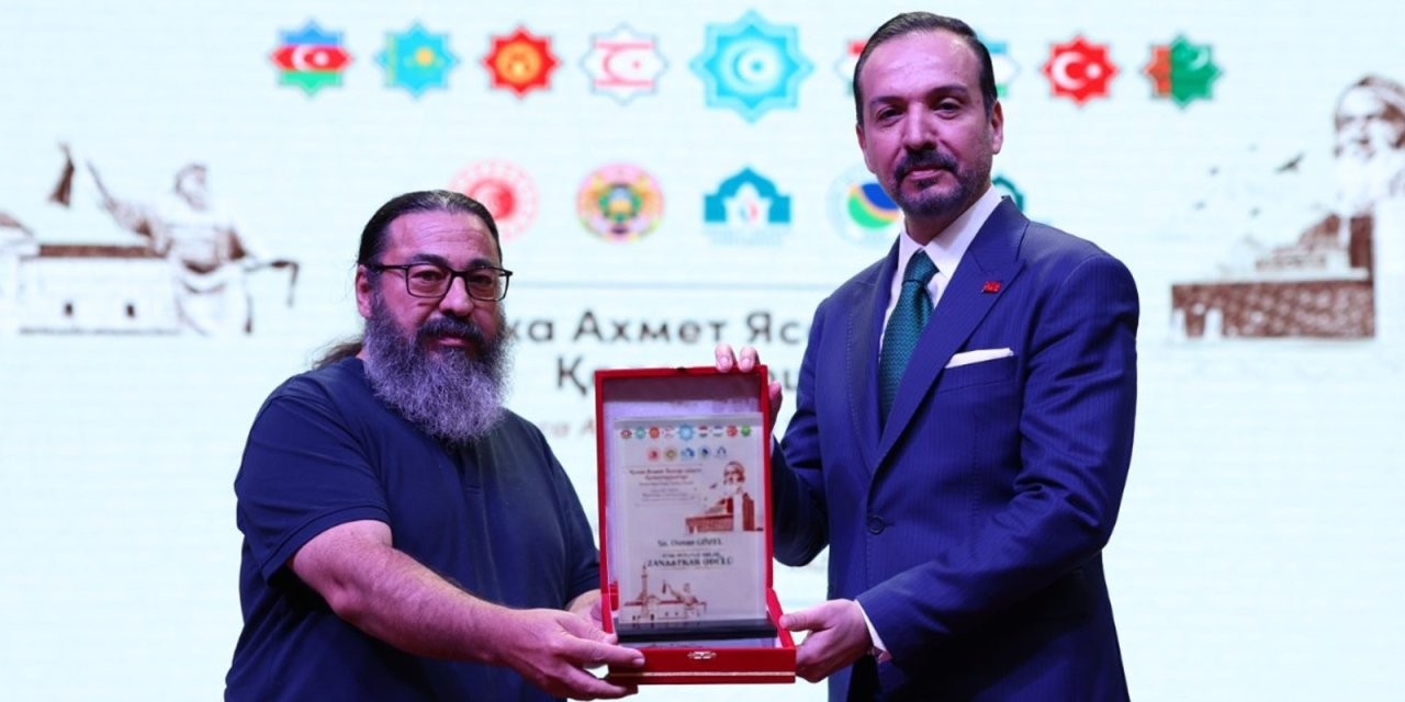 NEÜ'lü Gözel’e 'Ahilik Zanaatkar Ödülü'