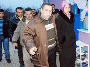 İki çocuk annesine çirkin saldırı