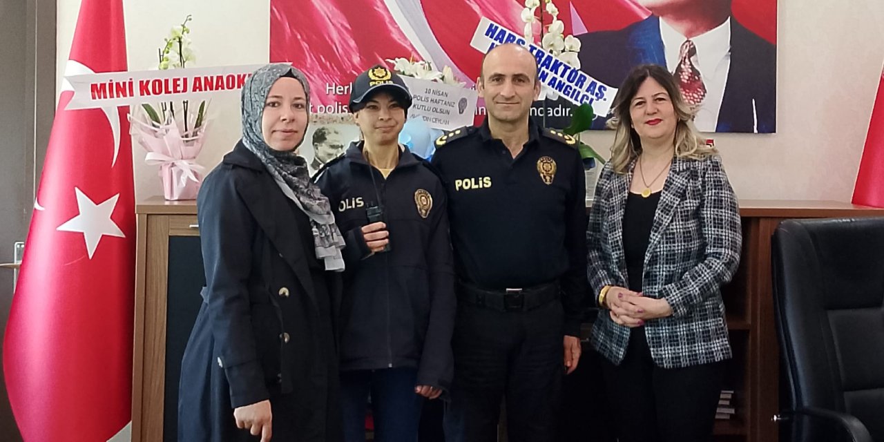 Hayalindeki üniformayla görev başında