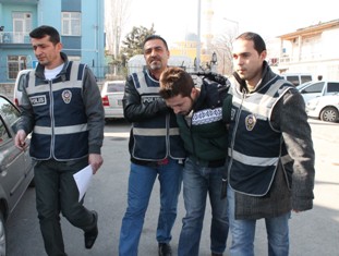 Banka soyanlar tutuklandı