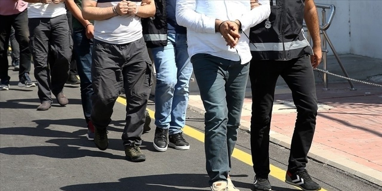 Konya'da uyuşturucudan 6 zanlıya gözaltı