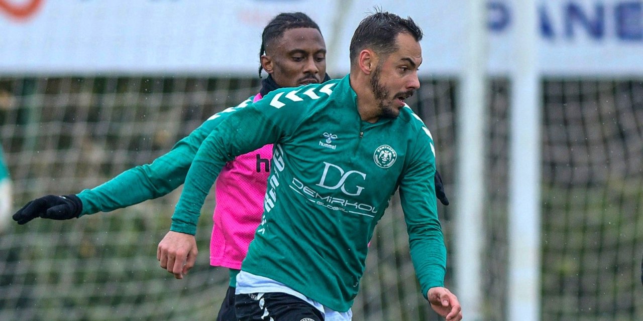 Konyaspor büyük maç öncesi sahaya kilitlendi