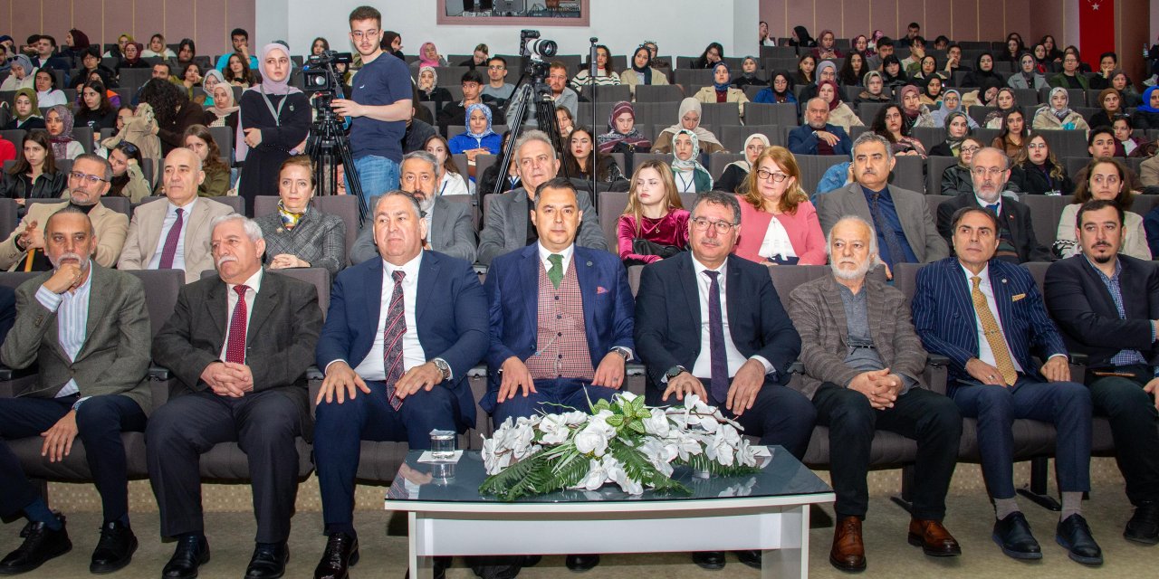 30 üniversiteden öğrenciler ulusal kongrede buluştu