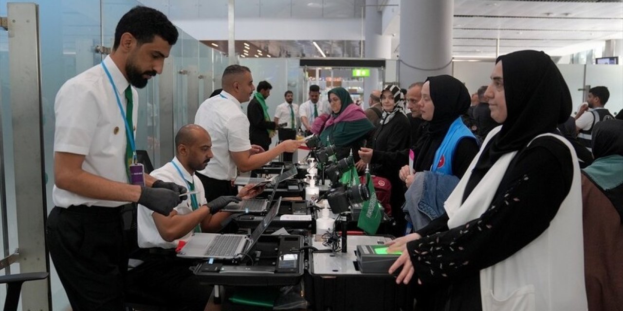 'Mekke Yolu' projesi ile kutsal topraklara gittiler