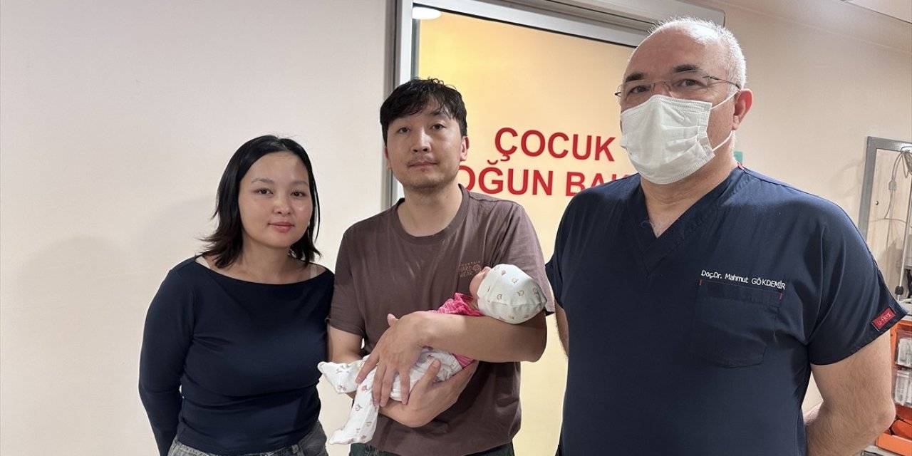 Moğolistanlı Elif bebeğe Konya'da hayati operasyon