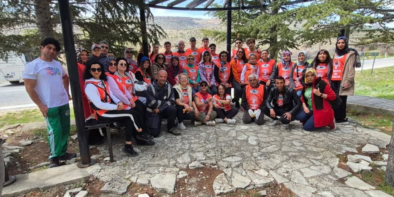 Karaman'da çevre temizliği etkinliği düzenlendi