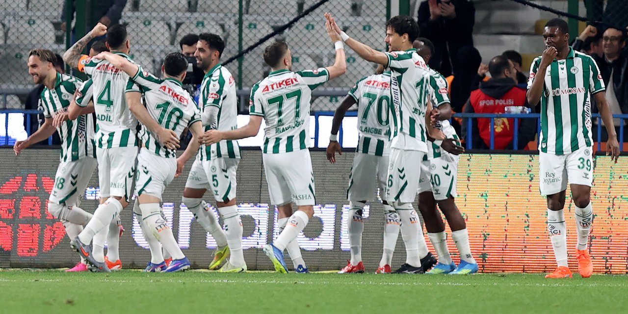Konyaspor'un 11'inde sürpriz