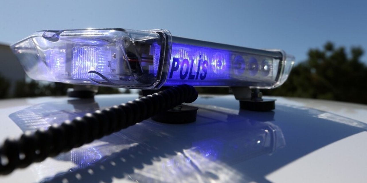 Sahte belgelerle ikamet iznine 31 gözaltı