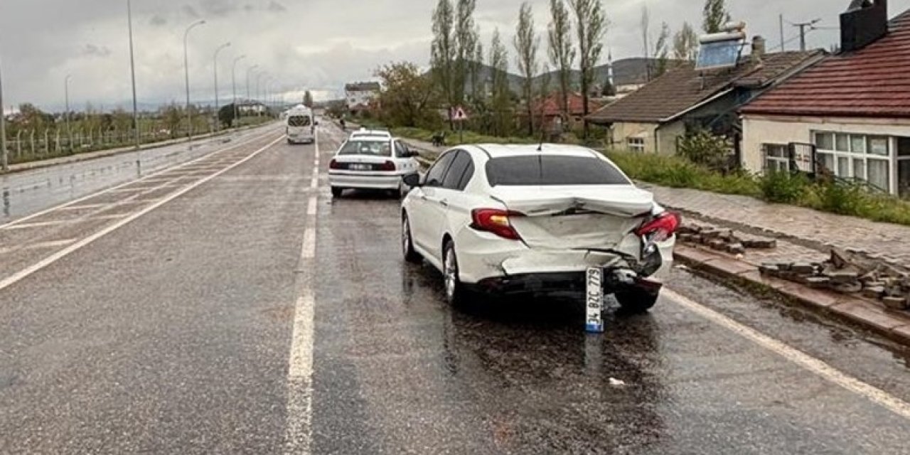Seydişehir'de trafik kazasında 3 kişi yaralandı