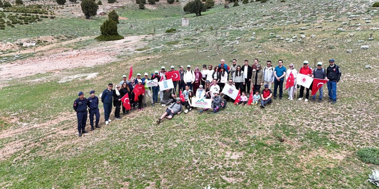 Karaman'da doğa yürüyüşü etkinliği ilgi gördü