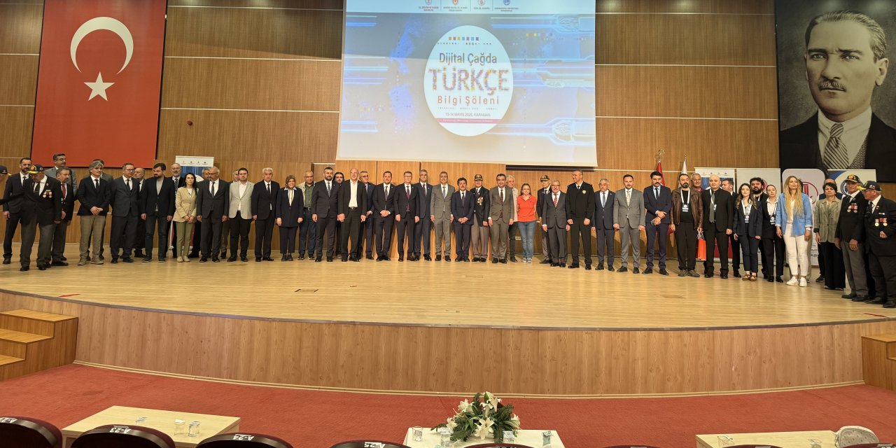 Karaman'da 'Dijital Çağda Türkçe Bilgi Şöleni' etkinliği başladı