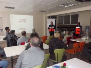 Huzurevi Sakinlerine Yangın Eğitimi Verildi