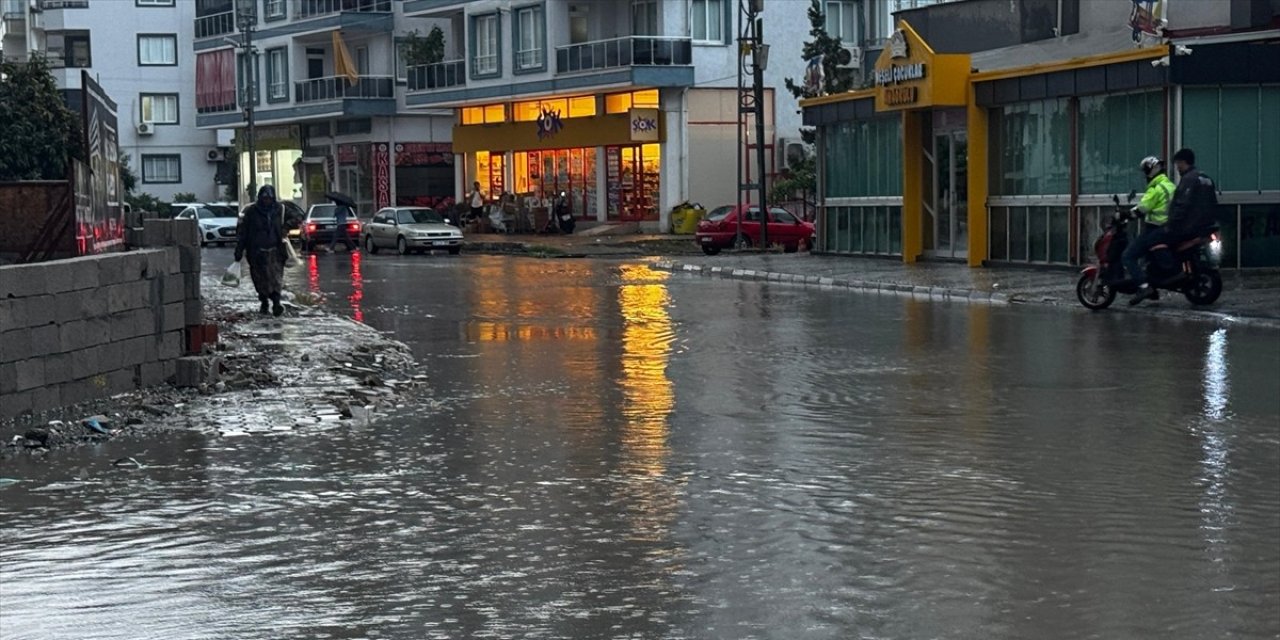 Bazı illerde sağanak ve dolu etkili oldu