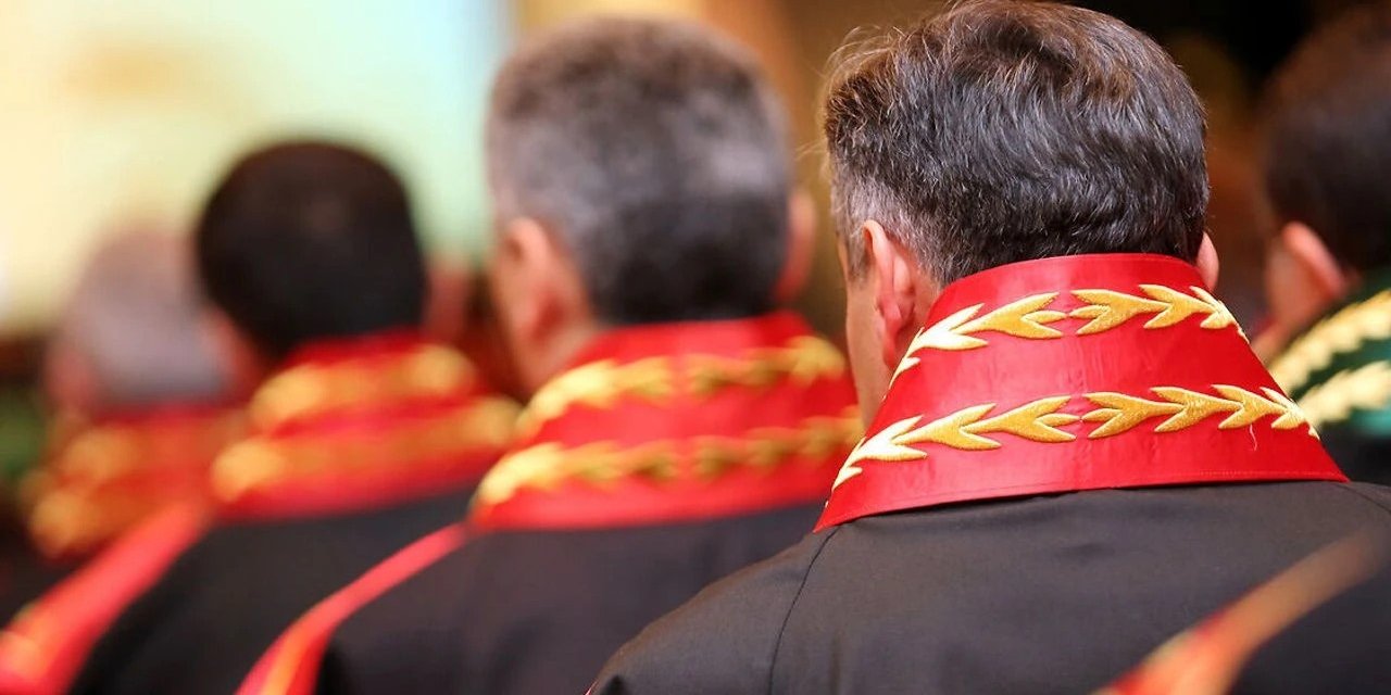 23 hakim ve savcının görev yeri değişti