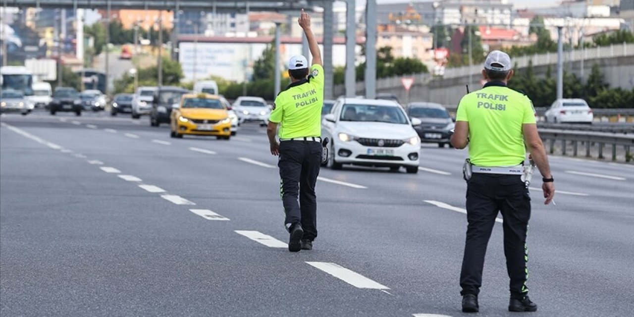Bayramda 334 bin personel sahada olacak