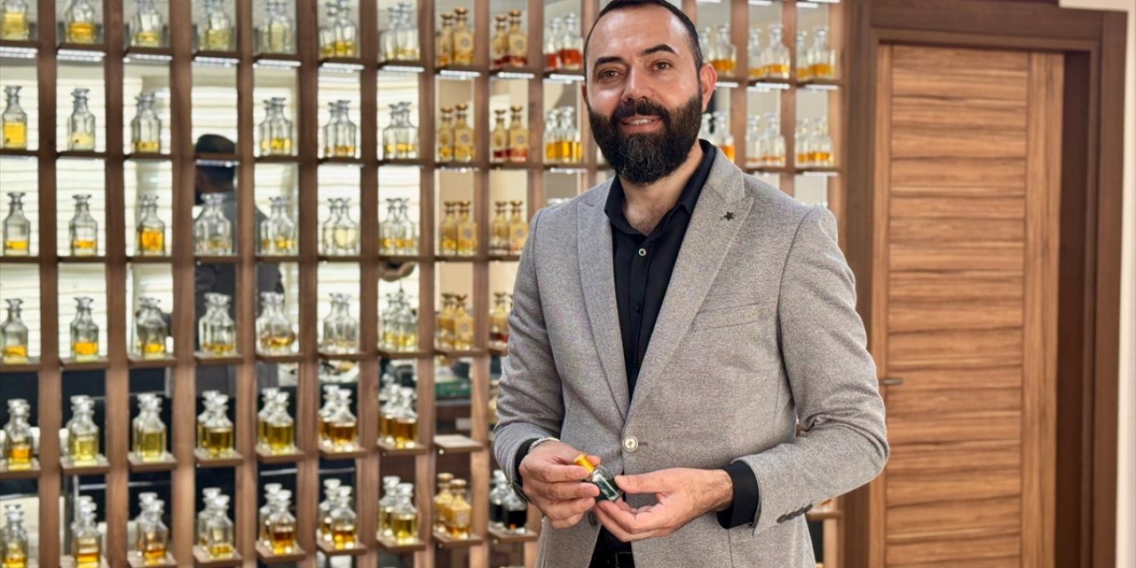 Konyalı fabrikatörün vitrininde tam 400 çeşit var