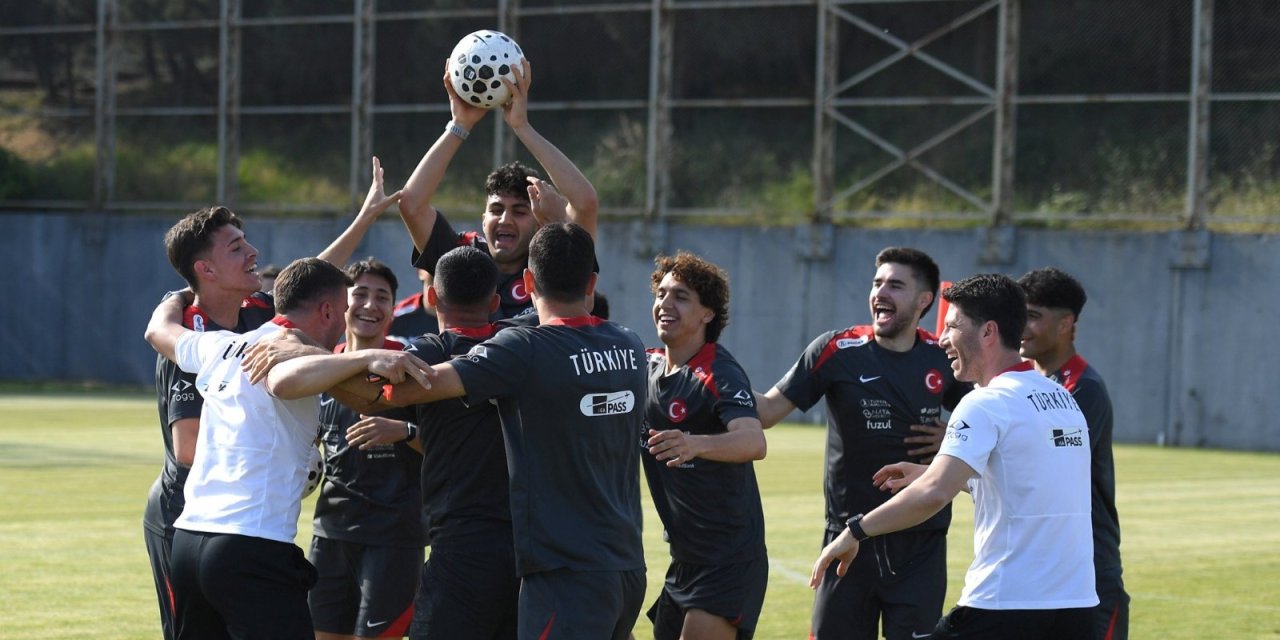 Konyasporlu gençler milli takımda