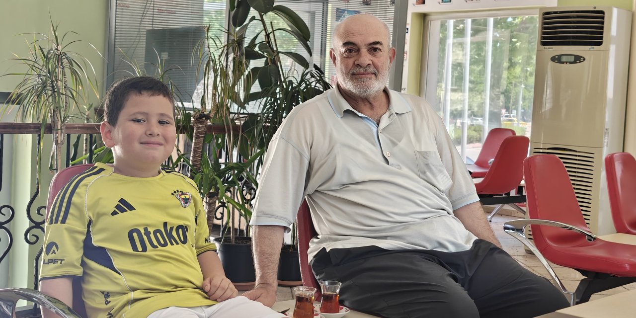 Küçükbezirci dedesiyle Merhaba’yı ziyaret etti