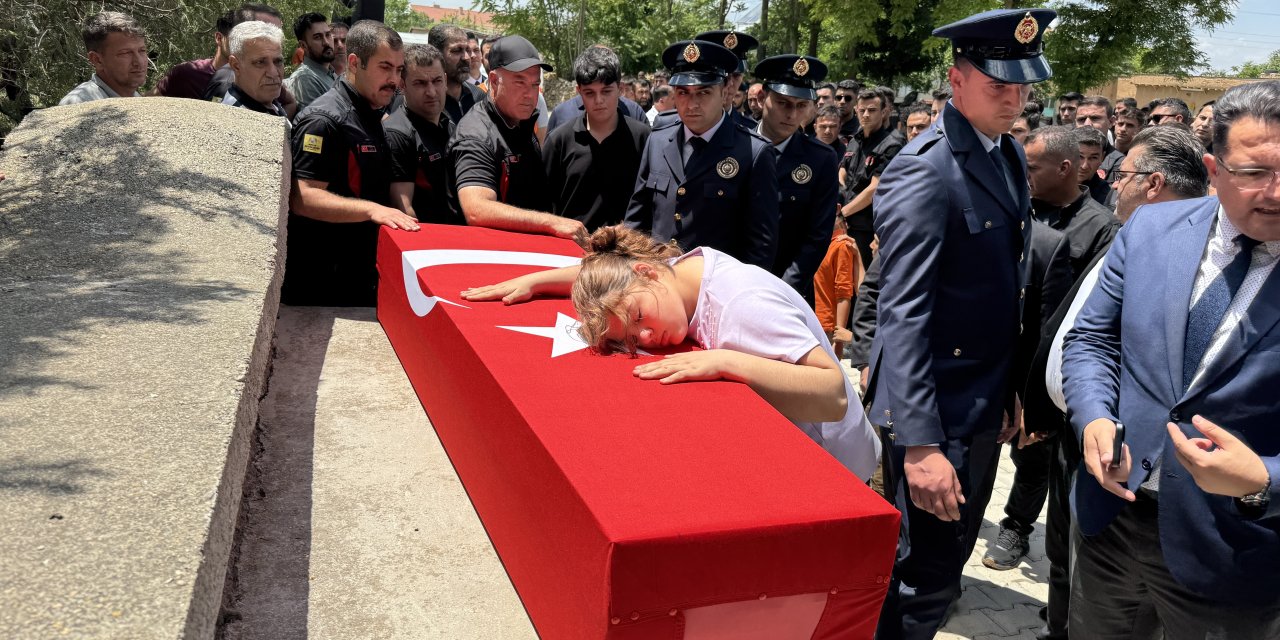 Şehit itfaiye eri Tekeli'ye son veda