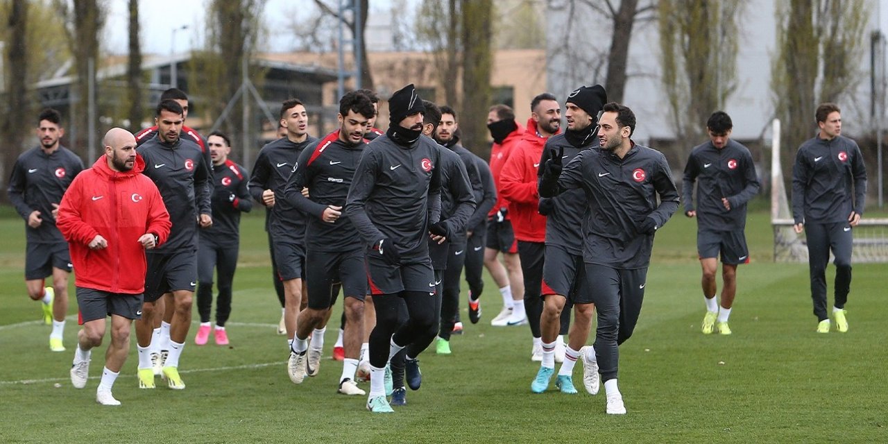 Milli takımda Avustralya mesaisi devam ediyor