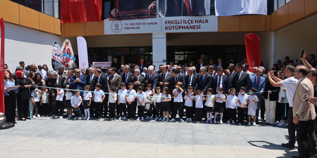 Bakan Bolat, Konya'da kütüphane açtı
