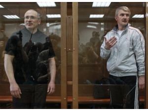 Hodorkovski’nin Hapis Süresi İndirildi, Ortağı Lebedev De Serbest