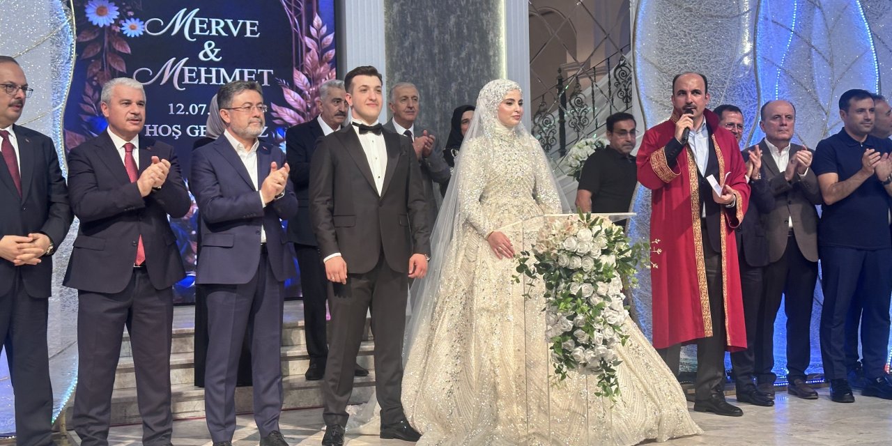 Bakan Yumaklı, Konya'da nikah şahidi oldu