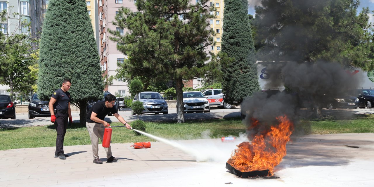 Selçuklu'da uygulamalı yangın eğitimi