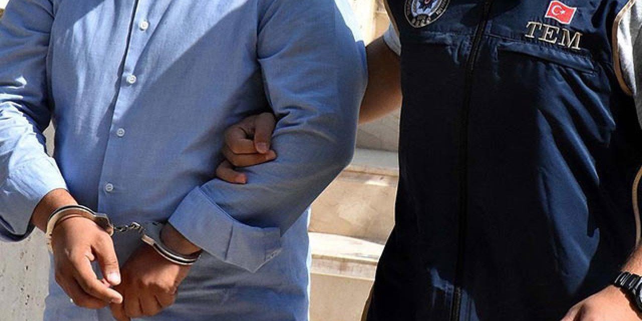 Konya merkezli FETÖ operasyonunda 21 gözaltı