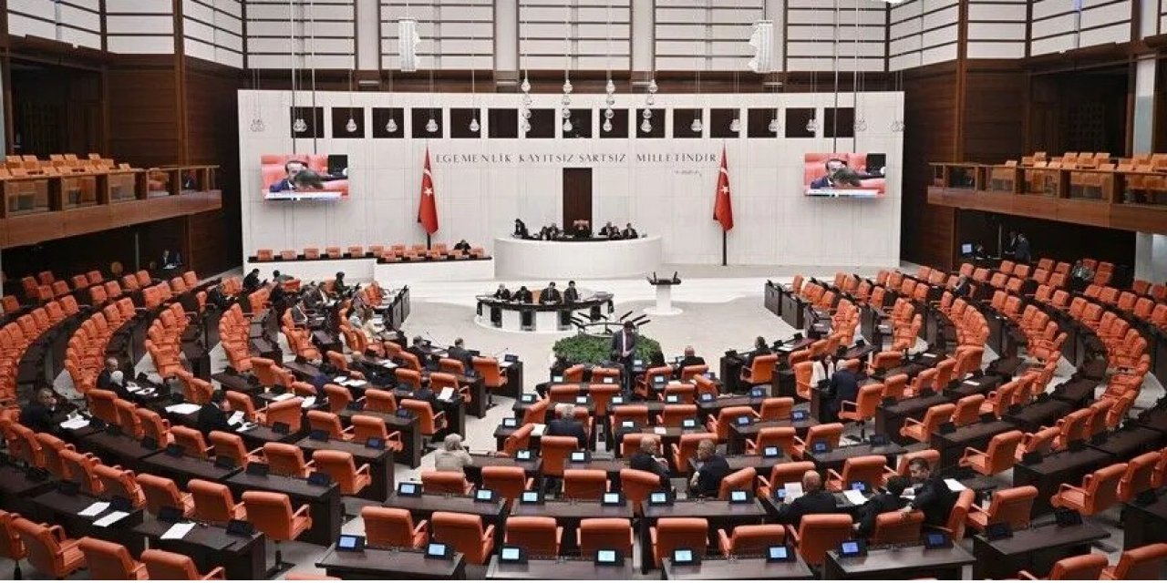 En düşük emekli aylığı TBMM'de yükseliyor