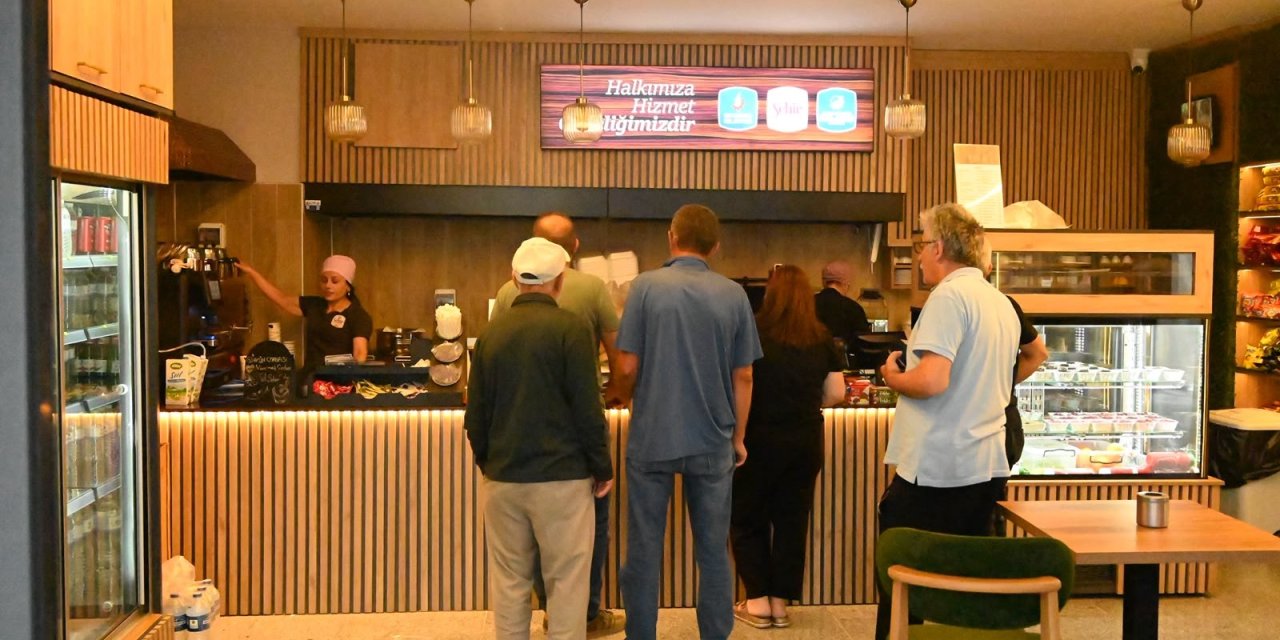 Konya'da kantini belediye işletince fiyatlar düştü