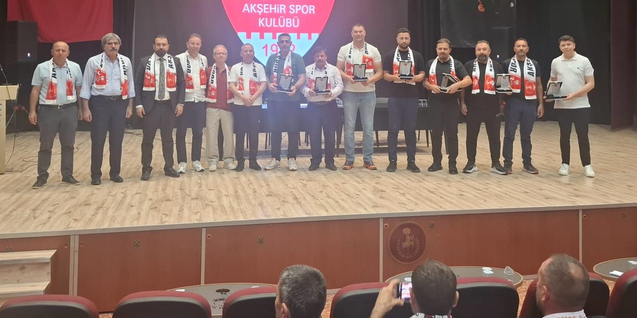1922 Akşehirspor'da yeni dönem başladı