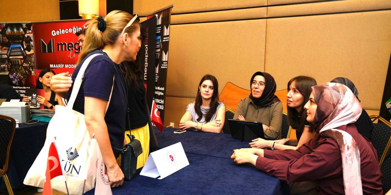 KTÜN, Tercih Fuarı’nda öğrencilerle buluştu