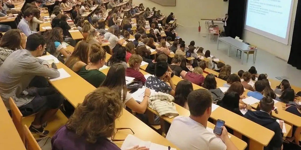 Öğrenciye af geliyor!