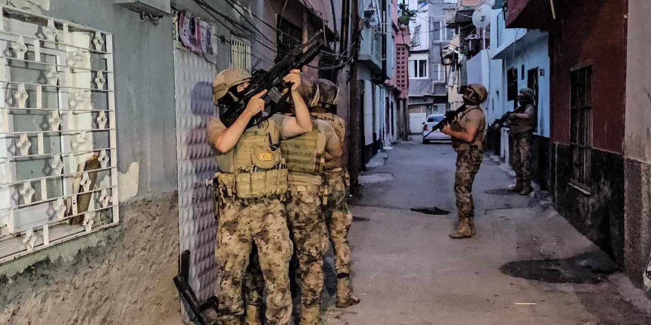 DEAŞ terör örgütüne 30 ilde operasyon
