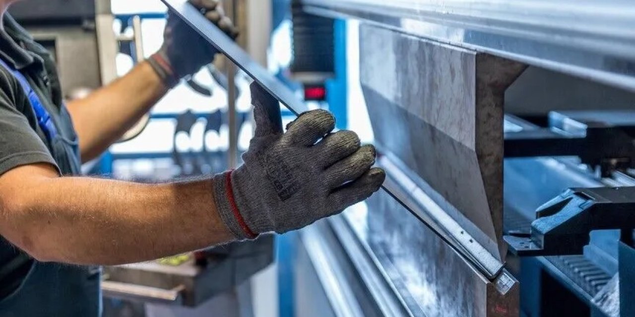 Sanayi üretim endeksi yıllık yüzde 1,4 azaldı