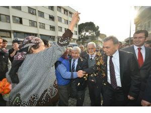 Başkan Kocaoğlu Bergama'yı Ziyaret Etti