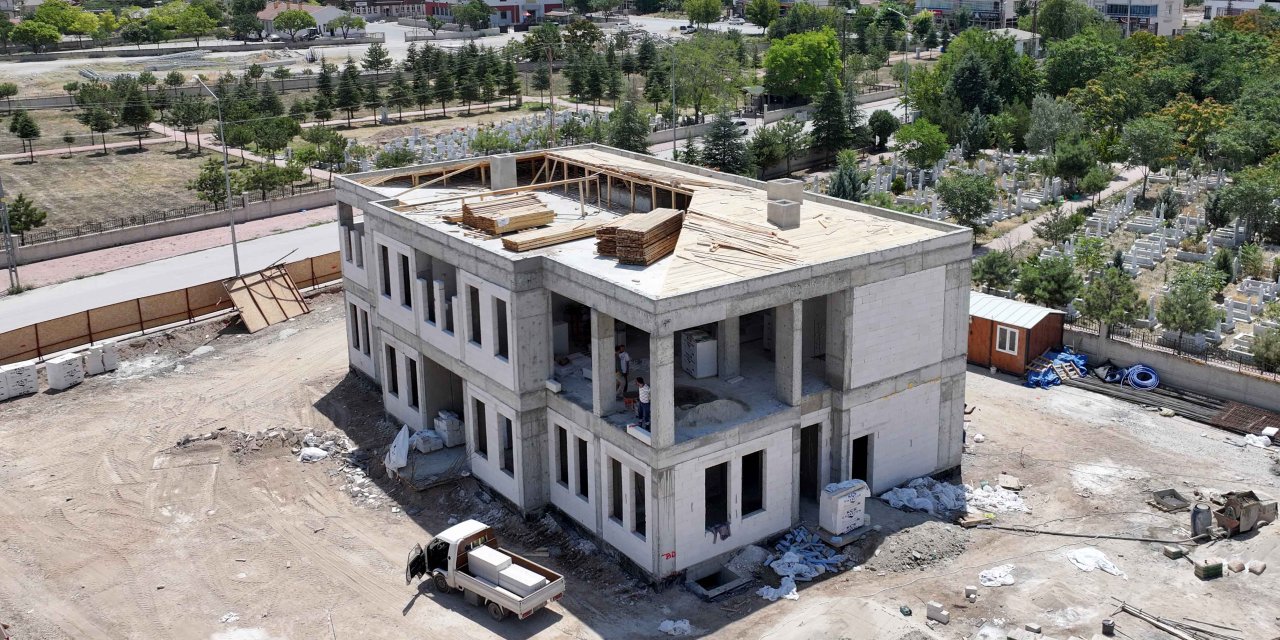 Karatay'da polis merkezi inşaatı yükseliyor
